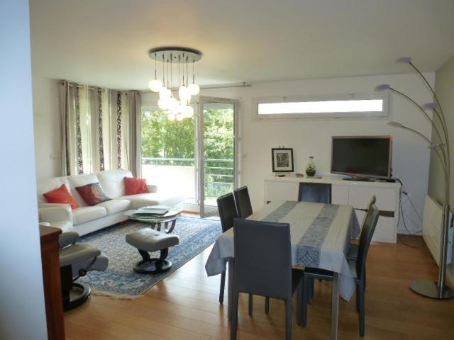Les Terrasses Apartment Amiens Bagian luar foto